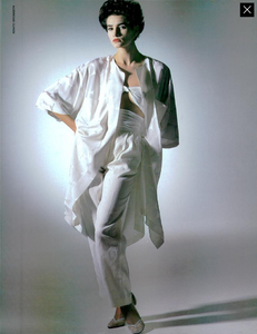 Grignaschi_Mimmina_Spring_Summer_1985_08.thumb.png.f5db04a159d44a6370cec2e89b5fbcd6.png