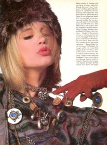 King_Vogue_US_June_1985_02.thumb.jpg.4149d7bd8e920c934a883d0b67b695dd.jpg