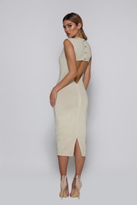 MBTHELABEL-WEBSITEEveronique-back.jpg