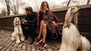 MICHAEL-Michael-Kors-Fall-Winter-2018-Campaign03.jpg