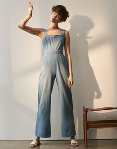 Madewell-August-2018-Outfit-Ideas06.thumb.jpg.fe73da9266aefffce2fab6957f4f0ca3.jpg