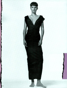 Meisel_Vogue_Italia_March_1985_05.thumb.png.5c7006240f8895eff1a9f5b8c15fb339.png