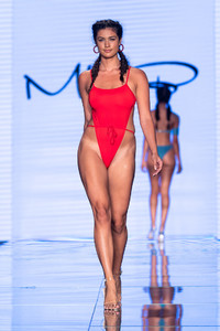 Monica-Hansen-Miami-Swim-Week-74.thumb.jpg.baca5d828763012376a92af9c15dee3c.jpg