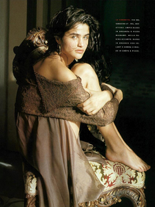 Nodari_Vogue_Italia_June_1989_05.thumb.png.0e2914295af25cb6724bc09e6a2d49ed.png