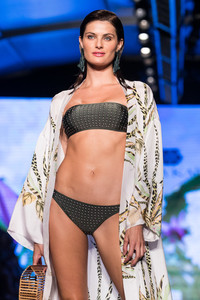 Sinesia-Karol-Miami-Swim-Week-2.jpg