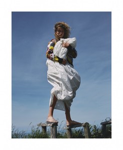 SophiaAhrens_VanMosseveldePlusN_EI_06.thumb.jpg.4a1ee85d2c9778b37652007811bb5aac.jpg