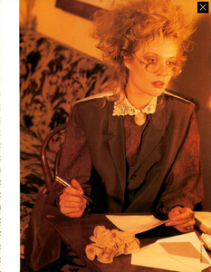 Staedler_Vogue_Italia_November_1985_06.thumb.png.bfcd92483ceb5378cb0ff50c2a50dce3.png