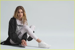 UcBQPilm_o.thumb.jpg.c629e39fbc611da4f24786a0f6c5a54f.jpg