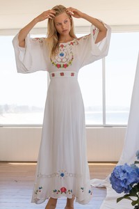 Vintage_Kids_Dress_3.jpg