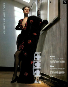 Watson_Vogue_Italia_September_1986_Speciale_22.thumb.png.9f918120e93ecb70dce9fc82b5c4f2d3.png