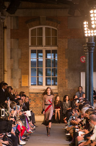 altuzarra-atm-rs18-0005.thumb.jpg.33908e9d7b323cfddc5168309de82df3.jpg