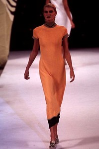 bella-freud-ss-1997-1.thumb.jpg.a87d17e2fe0e1fea67d29789278c808e.jpg