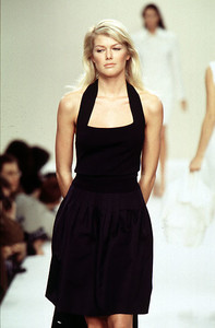 bill-blass-ss-1996-3.thumb.jpg.688f7782f017b9bb008e60f064fa4432.jpg