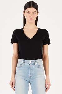 black-v.jpg