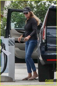 caitlyn-jenner-fourth-july-2018-01.jpg