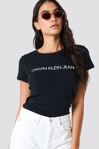 calvin_klein_core_institutional_logo_tee_1278-000314-1098_01a.jpg