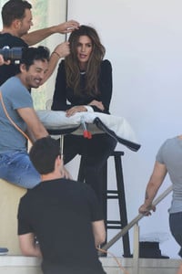 cindy-crawford-on-the-set-of-a-photoshoot-in-los-angeles-2018-06-29-03.jpg