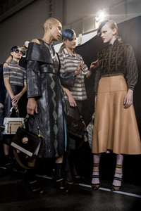 fendi-bks-b-rs18-8778.thumb.jpg.1ec733f3e90d31ec55810286ab8d2710.jpg