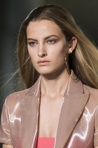 ferragamo-clp-rs18-4123.thumb.jpg.30f5fa1f557652e1ec1718a265422e85.jpg