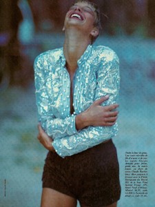 glamour_fr_may_1989_9.thumb.jpg.70ce33470d226098e4170959c3b279f6.jpg