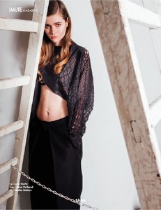 iMute_Magazine_Spring_2018-page-029.jpg