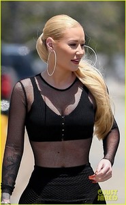 iggy-azalea-sheer-dress-july-2018-04.jpg