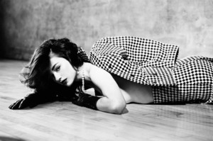 kinopoisk.ru-Crystal-Reed-2518730.jpg