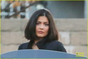 kylie-jenner-july-2018-beverly-hills-02.jpg