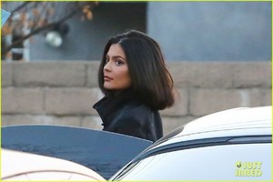 kylie-jenner-july-2018-beverly-hills-03.jpg