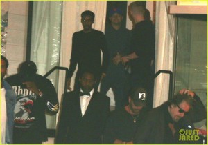 leonardo-dicaprio-lebron-james-al-pacino-dinner-01.jpg