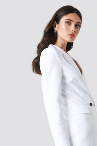 linn_ahlborg_asymmetric_long_blazer_1561-000026-0001_01g.jpg