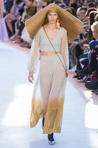 missoni-rs18-0755.thumb.jpg.dc6d1a452ca3325caa314fb399e3a6f3.jpg