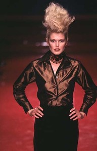 mulberry-fw-1997-1.thumb.jpg.73b151d2c8a70fb0f85a4763371d397e.jpg