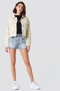 nakd_beige_denim_jacket_1100-000629-0005_03c.jpg