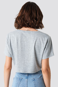 nakd_croped_v-neck_tee_1018-000861-0138_02b.jpg