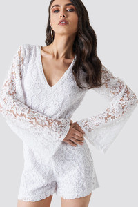 nakd_flared_sleeve_lace_playsuit_1014-000248-0001_01a.jpg