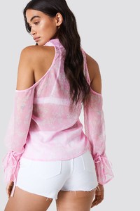 nakd_flounce_sleeve_cold_shoulder_shirt_1018-001175-8433_02b_r1.jpg