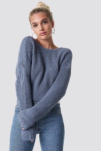 nakd_knitted_deep_v-neck_sweater_1100-000412-1501_01a_r1.jpg