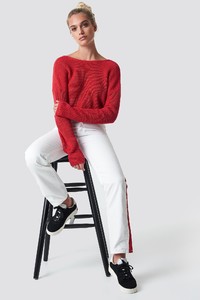 nakd_knitted_deep_v-neck_sweater_1100-000412-6049_03c_r1.jpg
