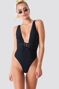 nakd_lacing_waist_swimsuit_1000-100282-0002_03j.jpg