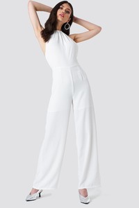 nakd_open_back_halterneck_jumpsuit_1018-001219-0001_01c.jpg