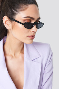 nakd_retro_bridge_sunglasses_1015-000971-0002_01l.jpg