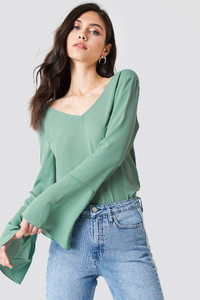 nakd_tie_back_wide_sleeve_blouse_1018-001184-0783_02a.jpg