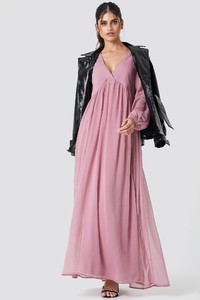 nakd_wide_balloon_sleeve_chiffon_dress_1014-000223-0115_03c.jpg