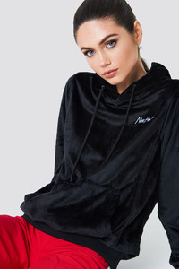 new_black_velour_hood_1471-000016-0002_01a_r1.jpg