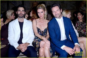 nicky-hilton-buddies-up-with-tyler-hoechlin-ian-bohen-at-dundas-fashion-show-05.jpg