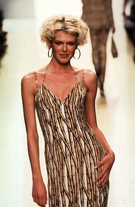 nicole-miller-ss-1997-5.thumb.jpg.d5b1ce123dc5e6413ac863ee2582c9b1.jpg