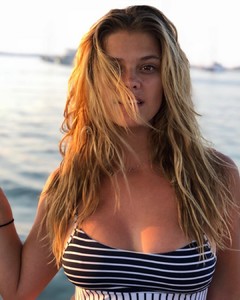 ninaagdal_36160453_259340134649492_9209705648487399424_n.jpg