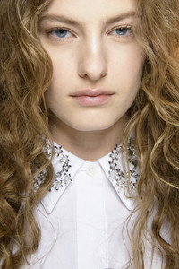 pacorabanne-bks-v-rf18-8028.thumb.jpg.989da8005075effe9919c04207ce97e4.jpg