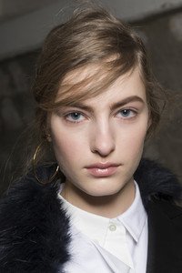 sacai-bks-v-rf18-0597.thumb.jpg.fba0a52a3c0b07b1fbf877c2d238302b.jpg
